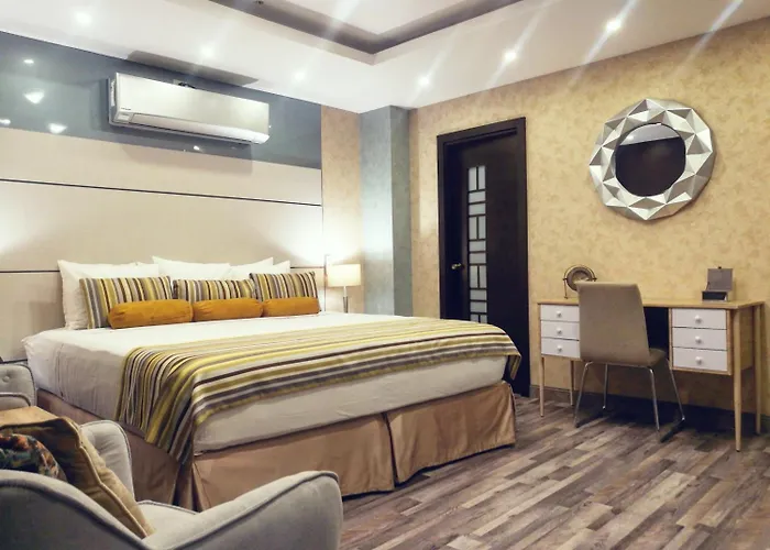Hotel Ojos Del Rio